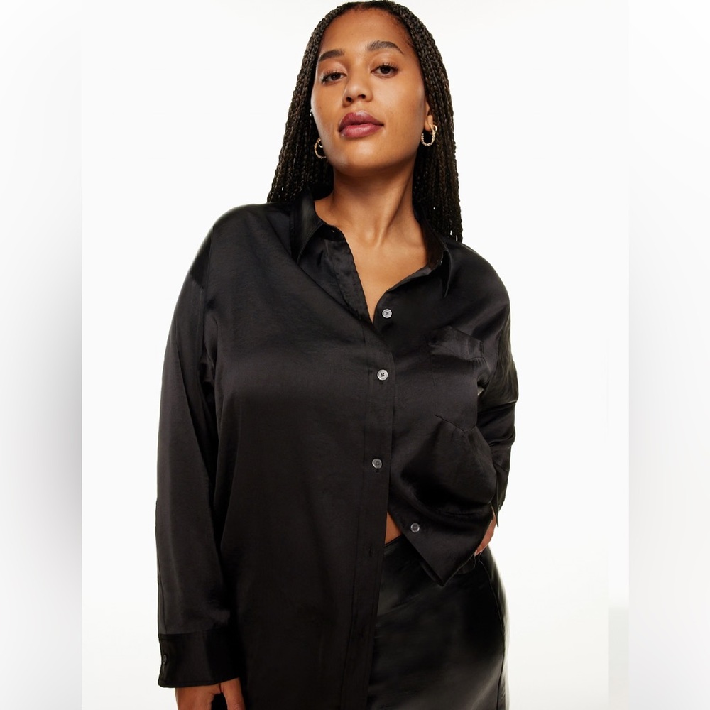 Wilfred Relaxed Shirt IN NAVY BLUE